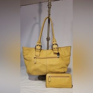🎇PRICE DROP....TIGNANELLO yellow pebbled leather bag with matching wallet